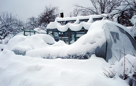 Теплица из поликарбоната, слабый каркас